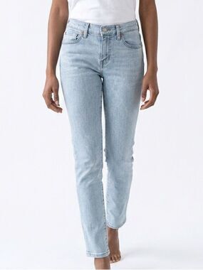 LEVI’S | Light Wash Boyfriend Style Jeans Women’s Size 27 (4)